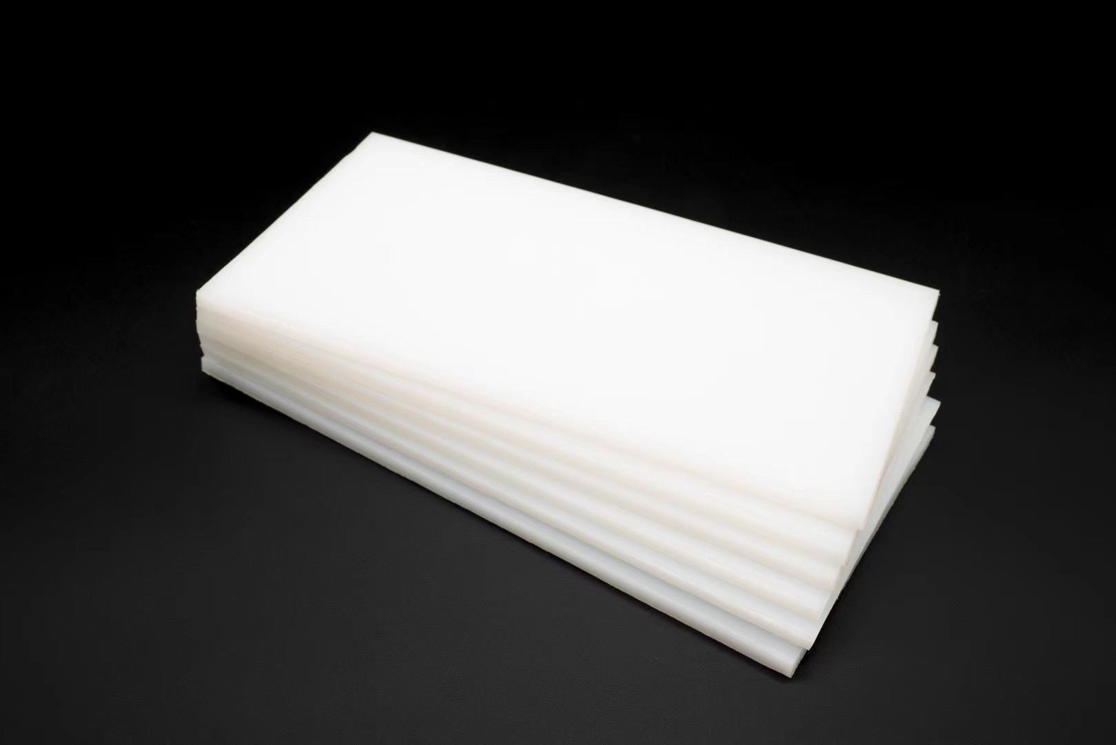 PP风管应力应变的集中性